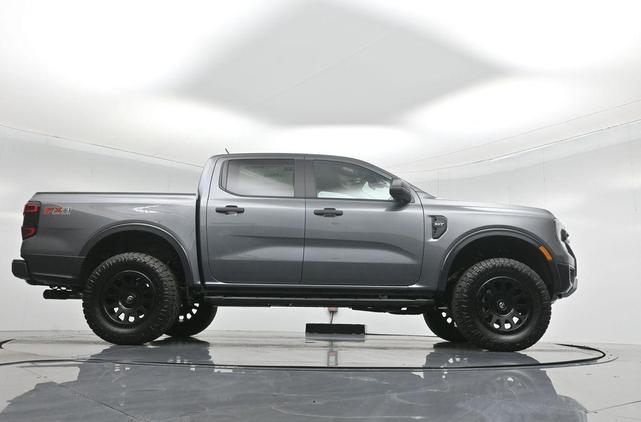 Photo of 2024 Carbonized Gray Metallic Ford Ranger