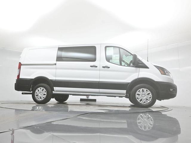 Photo of 2023 Oxford White Ford Transit-250