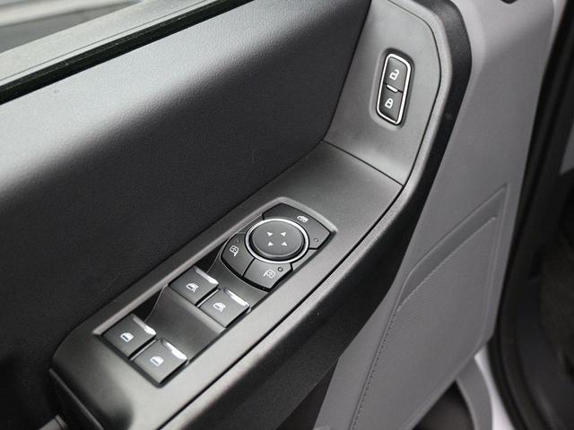 Photo of 2025 Oxford White Ford F-250