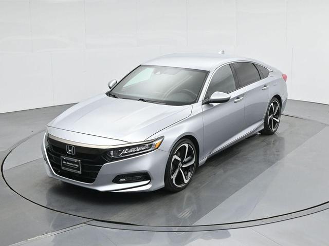 Photo of 2019 Lunar Silver Metallic Honda Accord