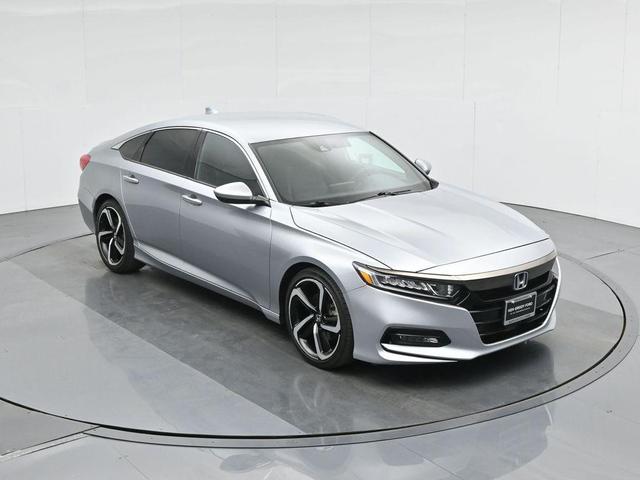 Photo of 2019 Lunar Silver Metallic Honda Accord