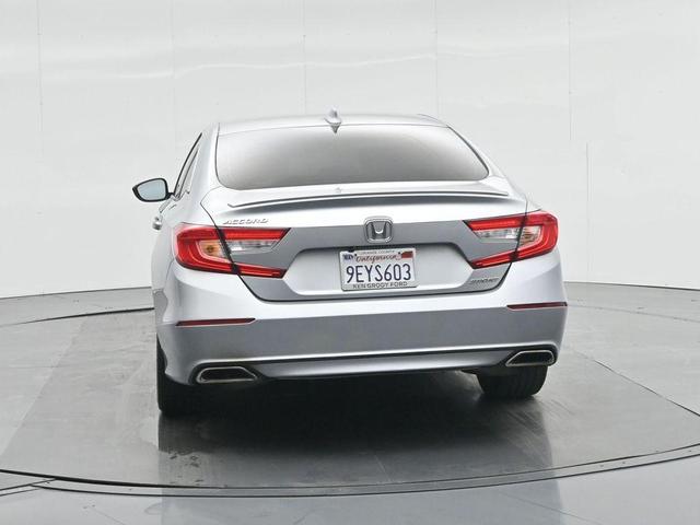 Photo of 2019 Lunar Silver Metallic Honda Accord