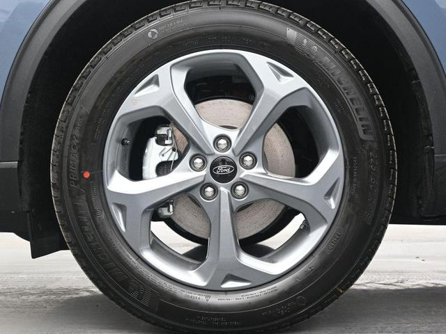 Photo of 2025 Vapor Blue Ford Escape