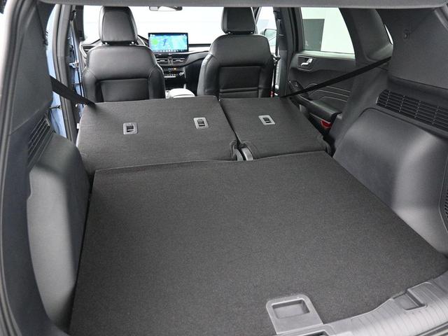 Photo of 2025 Vapor Blue Ford Escape