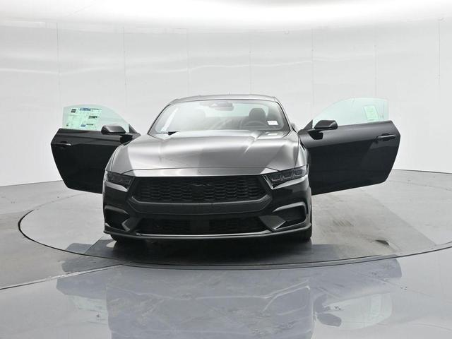 Photo of 2025 Shadow Black Ford Mustang