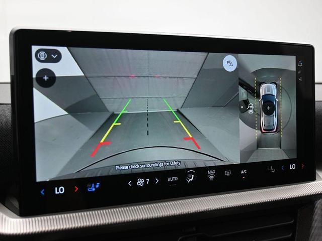 Photo of 2025 Gray Ford Explorer