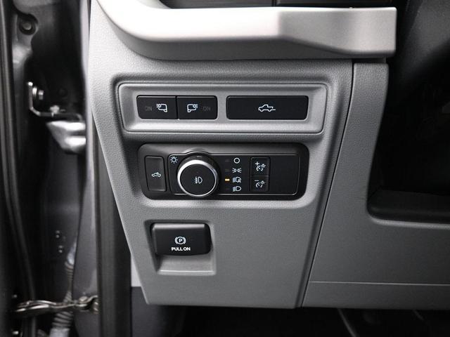 Photo of 2022 Carbonized Gray Metallic Ford F-150