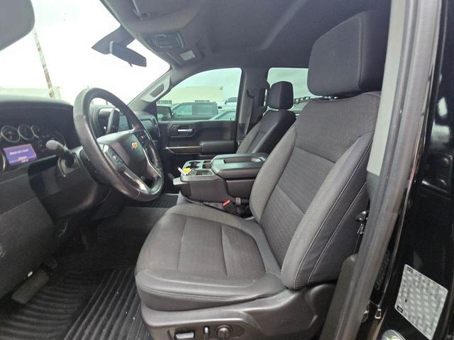 Photo of 2019 Black Chevrolet Silverado 1500
