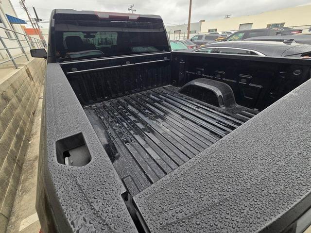 Photo of 2019 Black Chevrolet Silverado 1500