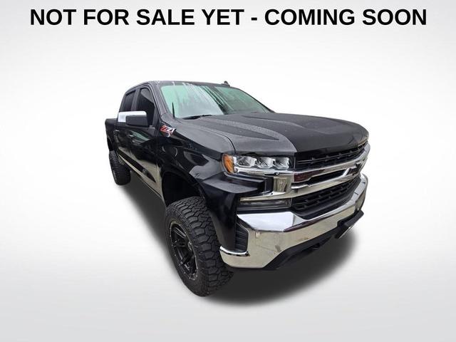 Photo of 2019 Black Chevrolet Silverado 1500