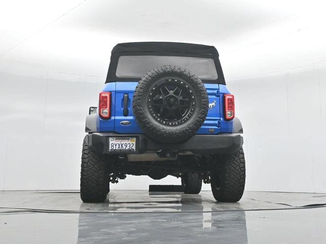 Photo of 2021 Blue Ford Bronco