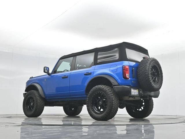 Photo of 2021 Blue Ford Bronco