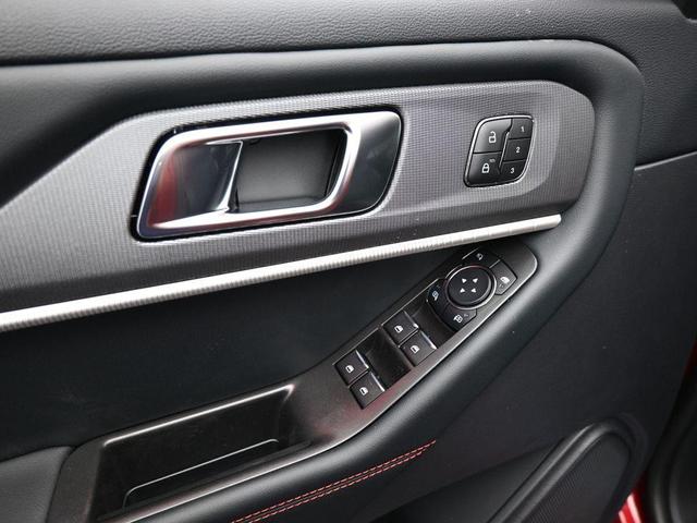 Photo of 2025 Red Metallic Ford Explorer