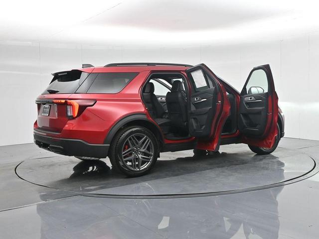 Photo of 2025 Red Metallic Ford Explorer