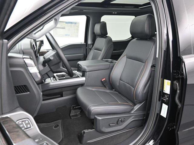 Photo of 2025 Black Ford F-250