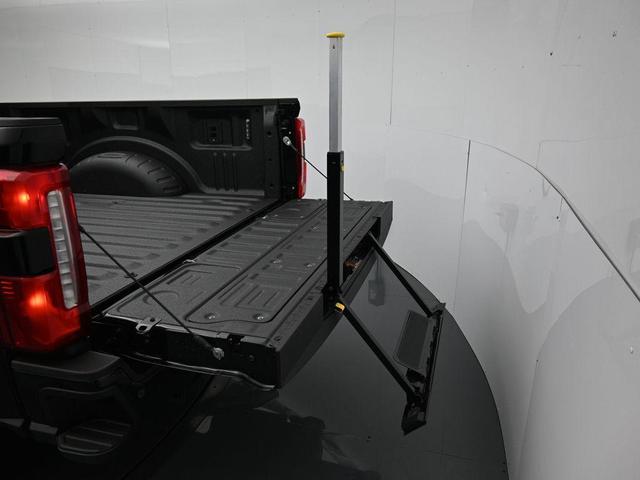 Photo of 2025 Black Ford F-250