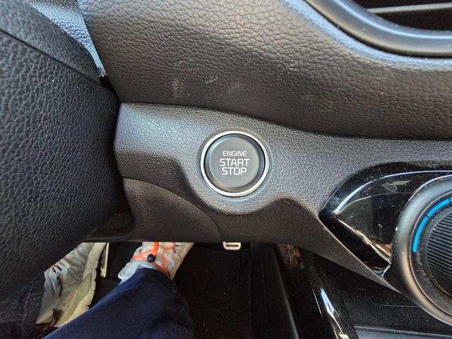 Photo of 2023 Gravity Gray Kia Forte