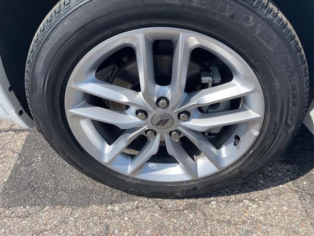 Photo of 2024 White Knuckle Clearcoat Dodge Durango