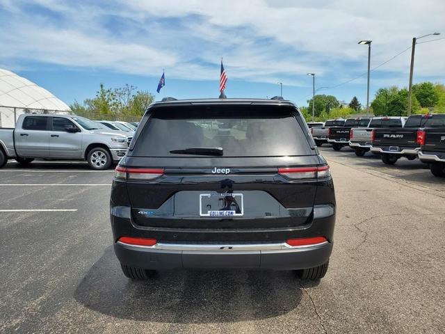 Photo of 2025 Diamond Black Jeep Grand Cherokee 4xe