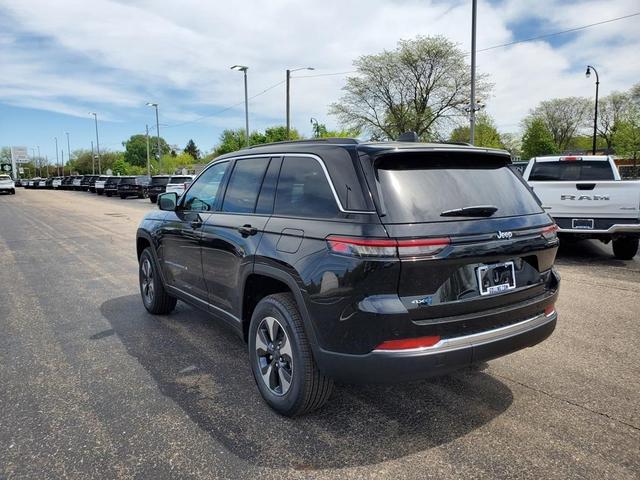 Photo of 2025 Diamond Black Jeep Grand Cherokee 4xe