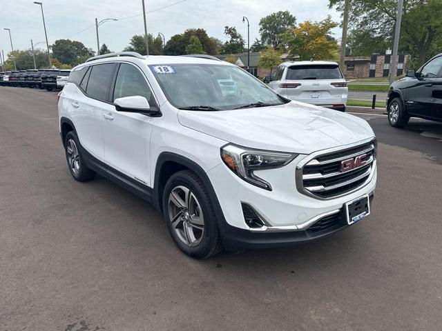 Photo of 2018 Summit White GMC Terrain