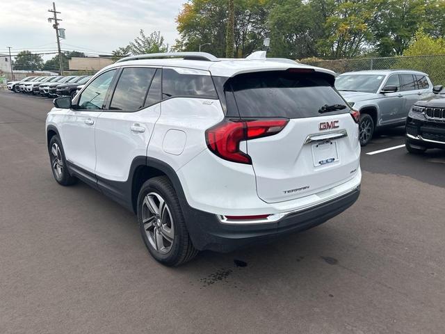 Photo of 2018 Summit White GMC Terrain