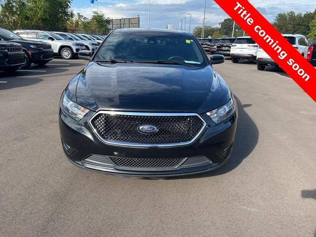 Photo of 2016 Shadow Black Ford Taurus