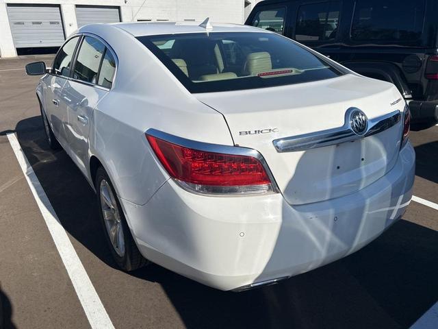 Photo of 2013 Summit White Buick LaCrosse