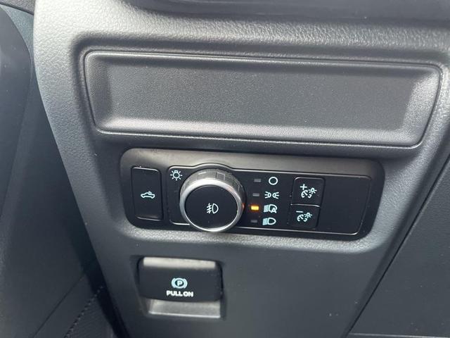 Photo of 2023 Agate Black Metallic Ford F-150