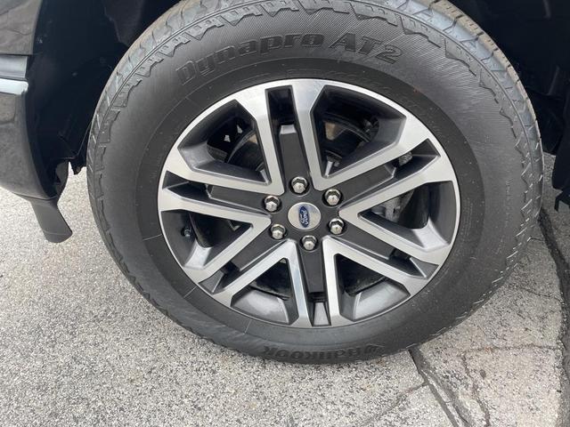 Photo of 2023 Agate Black Metallic Ford F-150