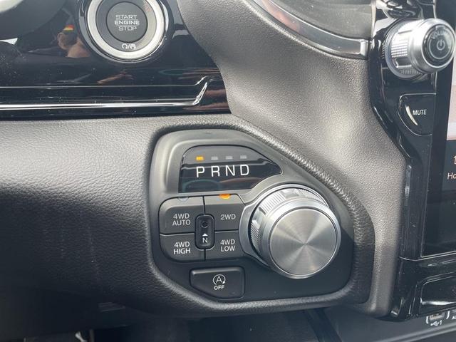 Photo of 2025 Bright White Clearcoat RAM 1500