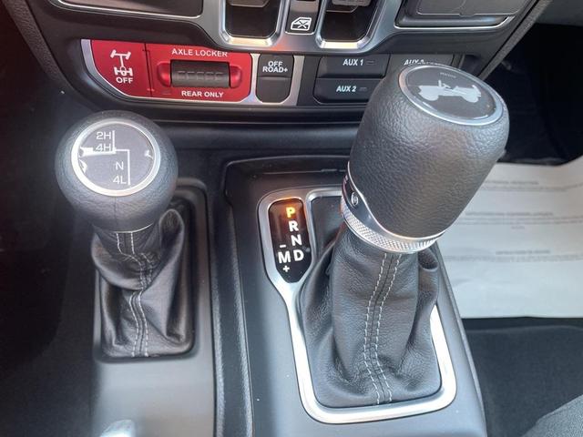 Photo of 2025 Granite Crystal Clearcoat Metallic Jeep Wrangler