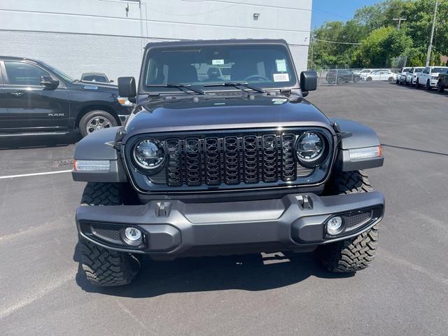 Photo of 2025 Granite Crystal Clearcoat Metallic Jeep Wrangler