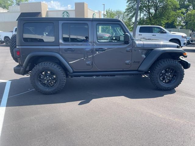 Photo of 2025 Granite Crystal Clearcoat Metallic Jeep Wrangler