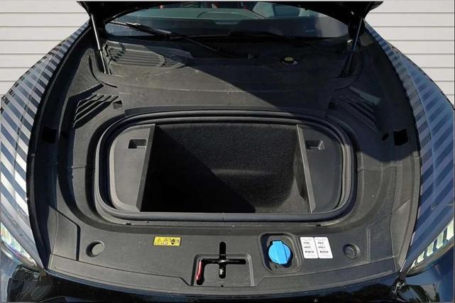 Photo of 2023 Mythos Black Metallic Audi RS e-tron GT