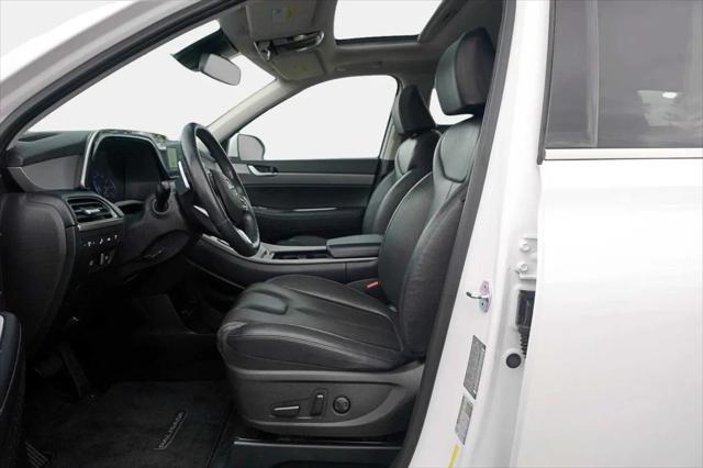 Photo of 2021 Off white Hyundai PALISADE