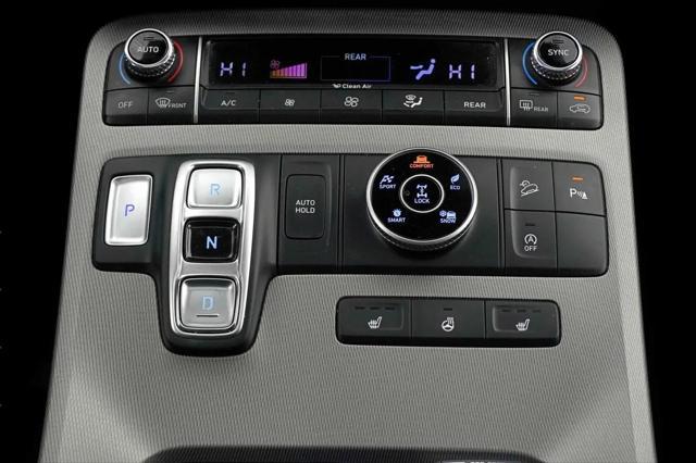 Photo of 2021 Off white Hyundai PALISADE
