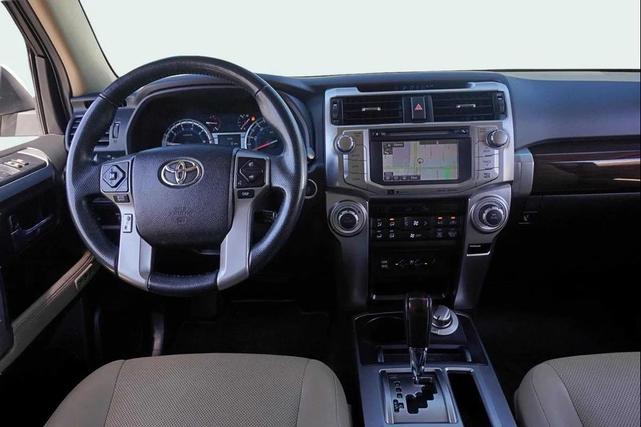 Photo of 2016 Blizzard Pearl Toyota 4Runner