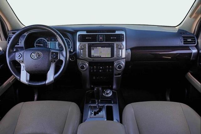 Photo of 2016 Blizzard Pearl Toyota 4Runner