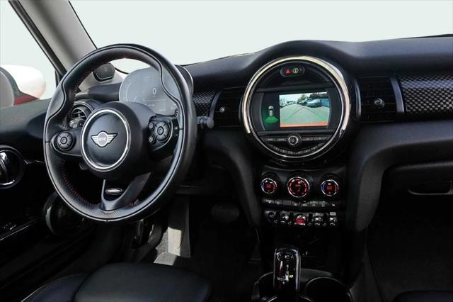 Photo of 2021 Solaris Orange Metallic MINI Hardtop