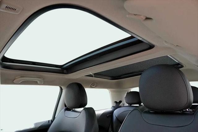 Photo of 2021 Solaris Orange Metallic MINI Hardtop
