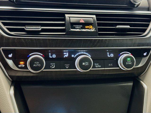 Photo of 2022 Platinum White Pearl Honda Accord Hybrid