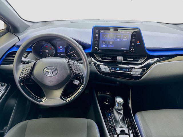 Photo of 2020 Blizzard Pearl Toyota C-HR