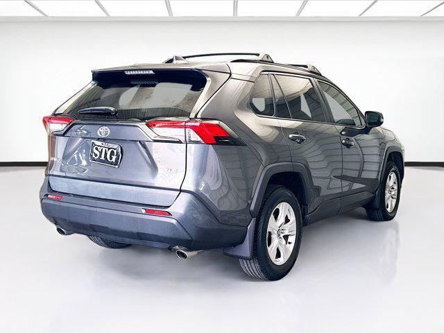 Photo of 2021 Gray Toyota RAV4
