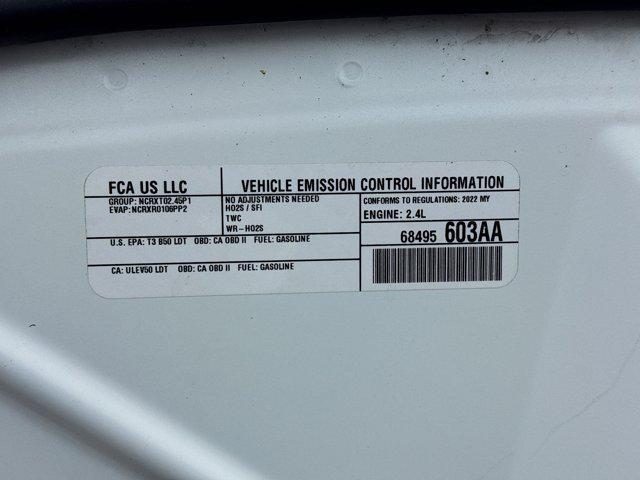 Photo of 2022 Bright White Clearcoat Jeep Compass