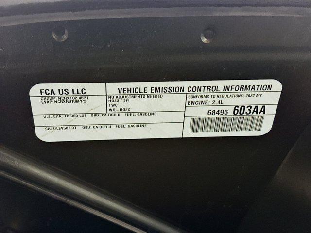 Photo of 2022 Diamond Black Crystal Pearlcoat Jeep Compass