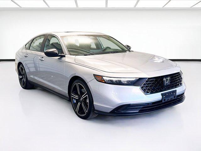 Photo of 2023 Lunar Silver Metallic Honda Accord Hybrid
