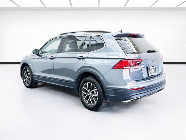 Photo of 2019 Platinum Gray Metallic Volkswagen Tiguan