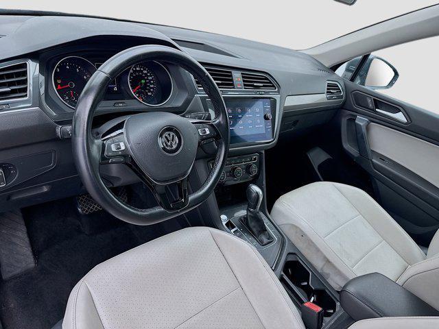 Photo of 2019 Platinum Gray Metallic Volkswagen Tiguan
