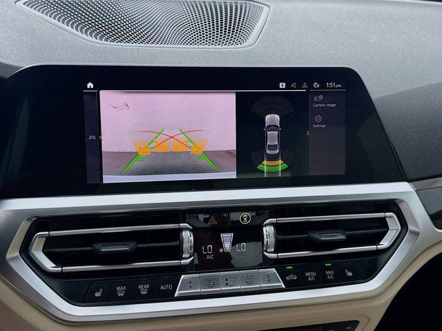 Photo of 2022 Alpine White BMW 330